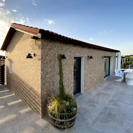 Trie Vineyard Holiday home