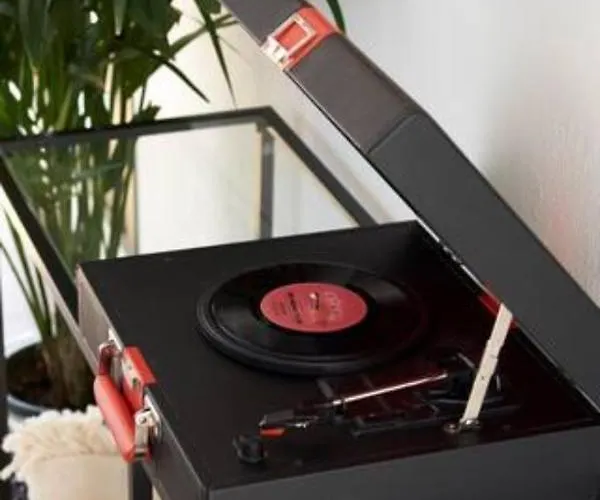 Trie Vineyard 格雷韦纳